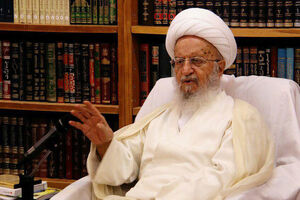 جوانان، طلاب و مؤمنان برای کمک به مردم بسیج شدند و زحمات فراوانی کشیدند/احساسات مذهبی، مردم را به سمت کمک به مردم سیل زده تشویق کرد