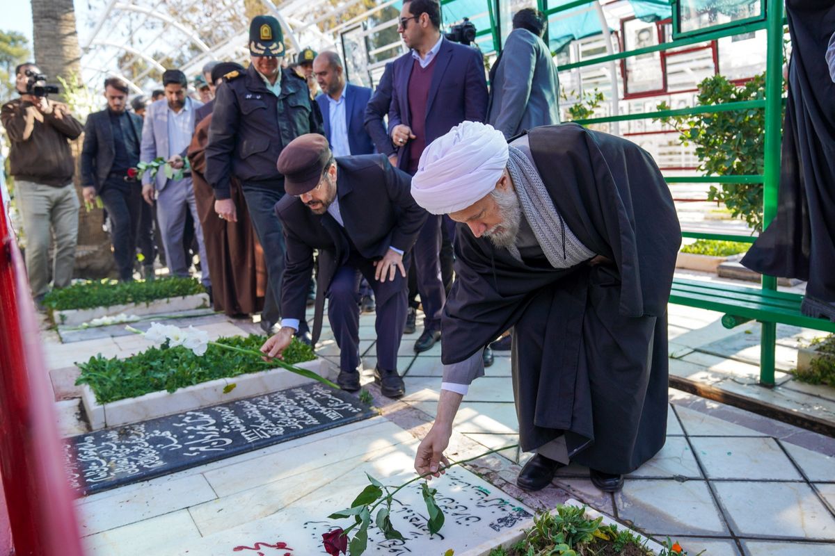 مراسم آغاز دهه فجر + شیراز