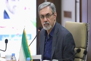 کادر سلامت در محکومیت حملات دشمن تجمع کردند