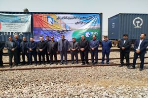 ورود نخستین محموله ترانزیتی تمام ریلی ایران‌خودرو از چین به سرخس