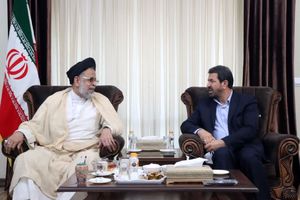 دستیار رئیس جمهور و رئیس شورای اقوام، ادیان و مذاهب با استاندار همدان دیدار کردند