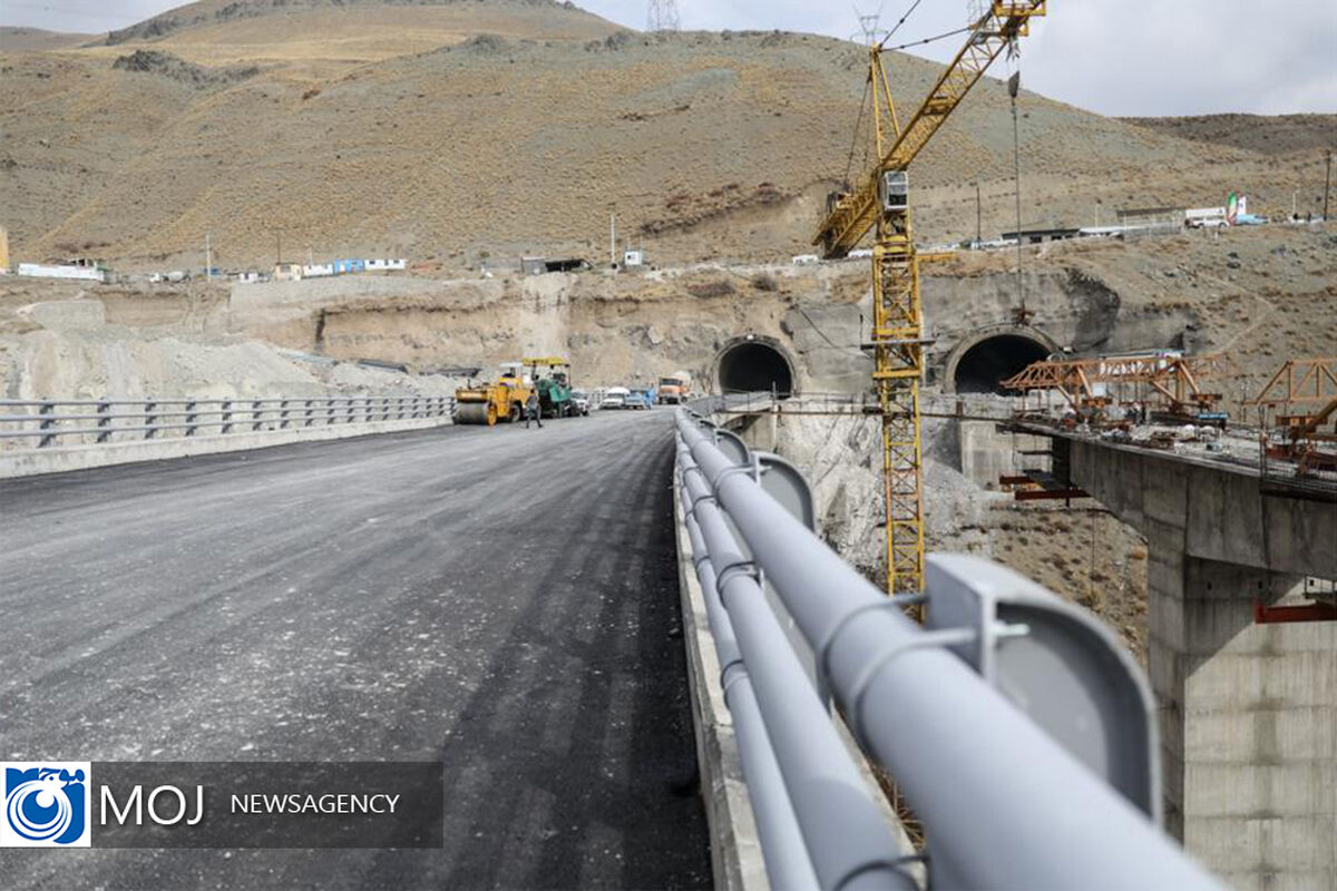بازدید رییس بنیاد مستضعفان از آزاد راه تهران شمال