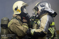 انبار مواد غذایی بادگیران طعمه حریق شد