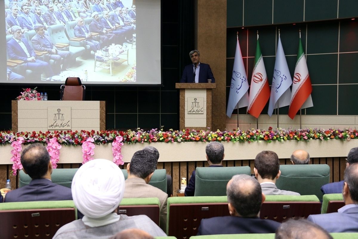 نشست استاندار گیلان با قضات