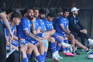 استقلال مقابل النصر ۳ غایب دارد