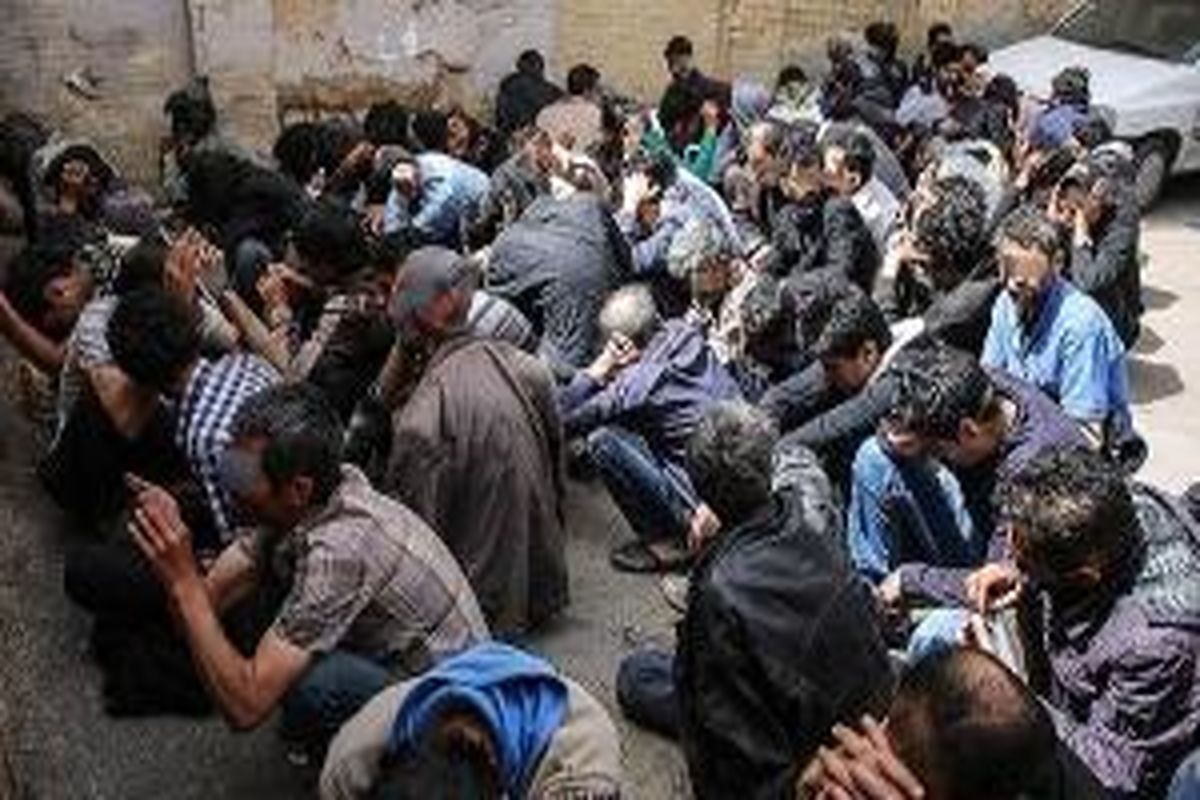 دستگیری معتاد