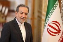 رهبران صلح‌طلب مسلمان شانه‌به‌شانه در کنار یکدیگر در تلاش برای ایجاد صلح هستند