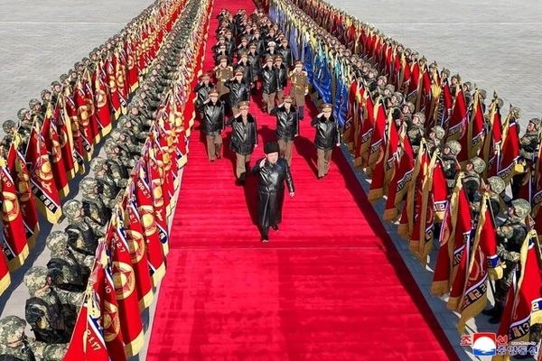 کیم جونگ اون خواستار نوسازی و تقویت ارتش کره شمالی شد