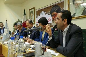 پاسخگو کردن مسوولان شاخص اقدام و عمل در رسانه ملی است