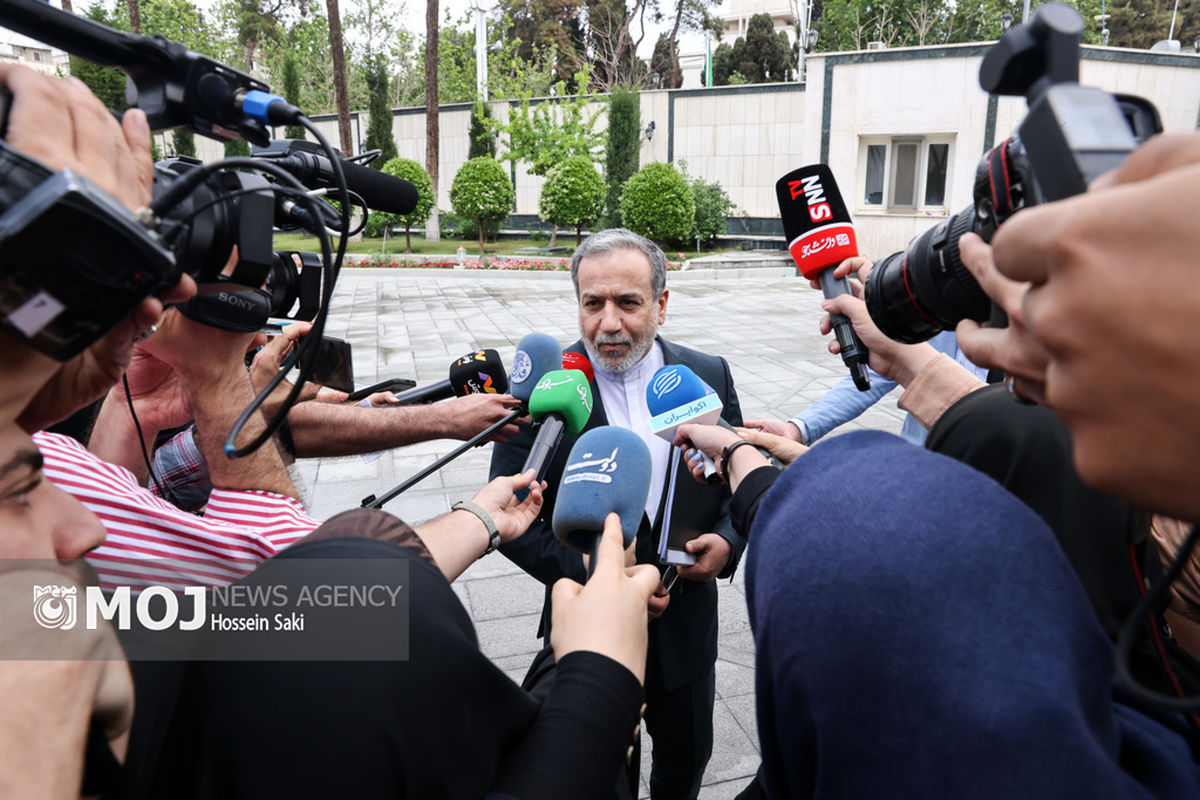 حاشیه جلسه هیات دولت - ۱۰ اردیبهشت