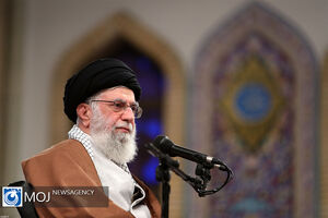 جمهوری اسلامی به معنای واقعی، معتقد به لزوم اتحاد امت اسلامی است