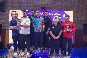 تیم کشتی فرنگی فارس بر سکوی سوم کشور ایستاد