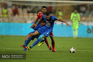 ساعت برگزاری بازی پرسپولیس و استقلال تغییر نکرده است