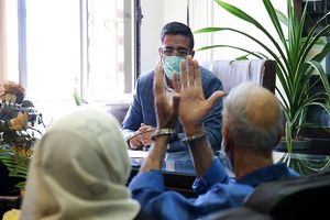 حضور پدر و مادر "بابک خرمدین" در قتلگاه فرزندان برای بازسازی صحنه جرم