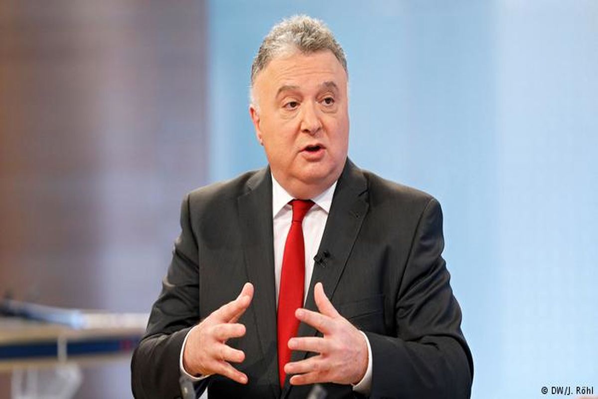 جرمی ایساخاروف