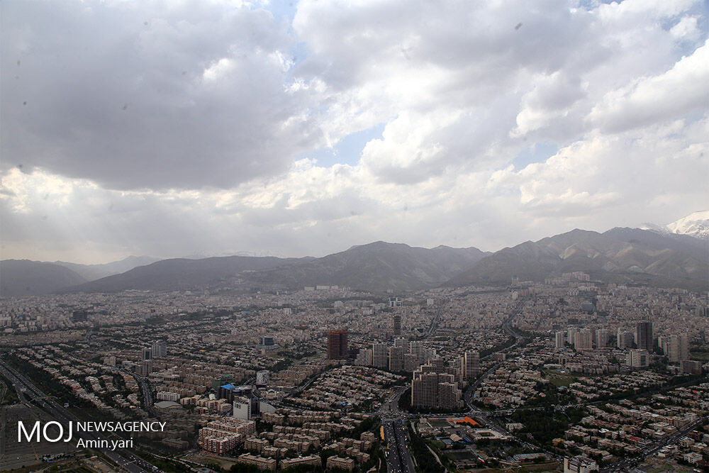 شهر تهران از فراز برج میلاد/کیفیت هوای تهران