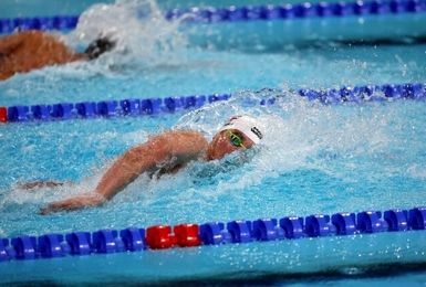 مطاعی رکورد ملی ۲۰۰ متر قورباغه را شکست