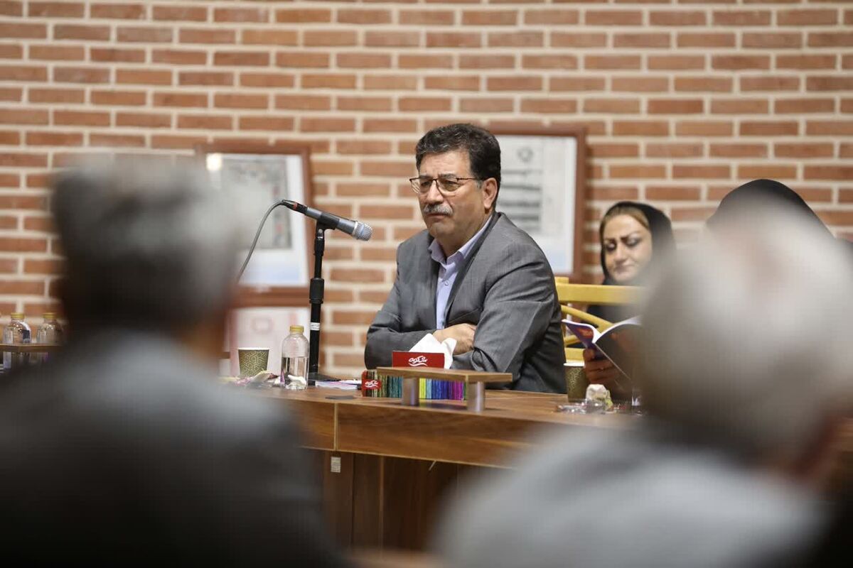 رئیس پژوهشگاه میراث فرهنگی