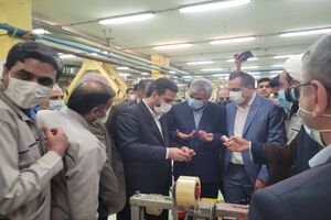 بازدید نماینده مردم خمینی شهر از شرکت دخانیات