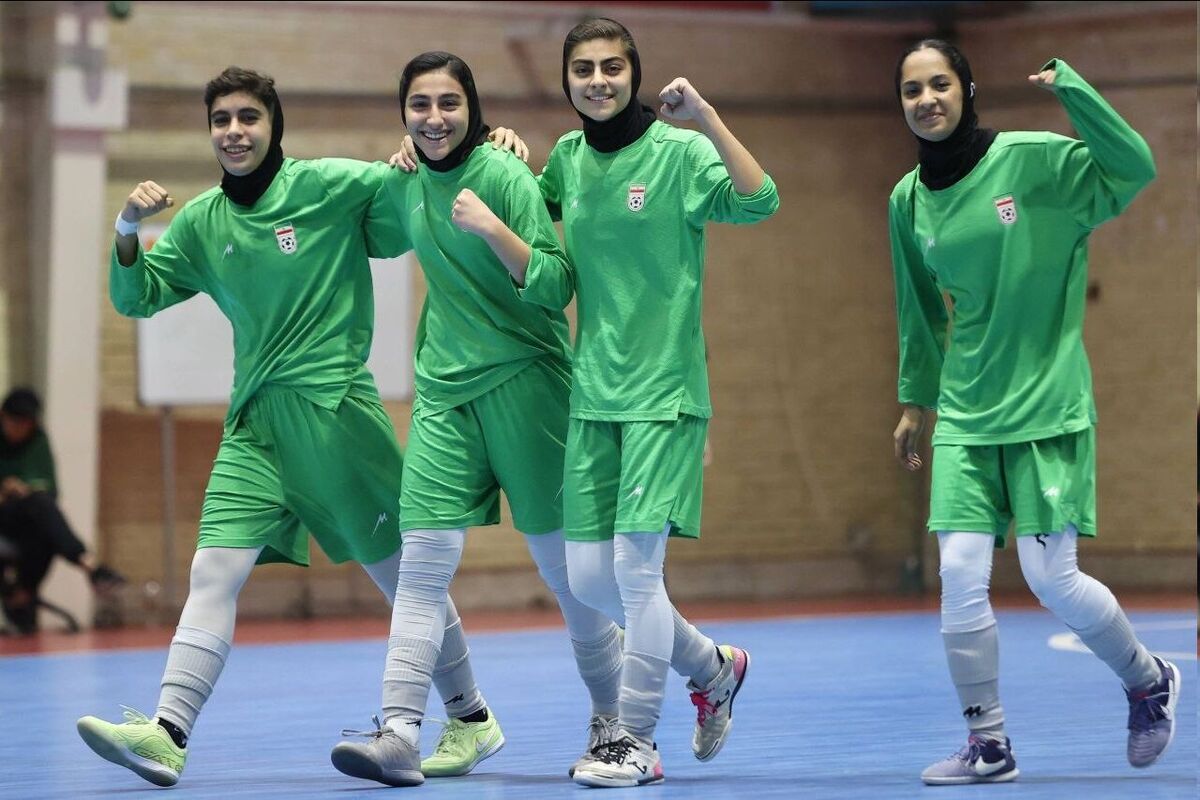 تیم فوتسال جوانان بانوان