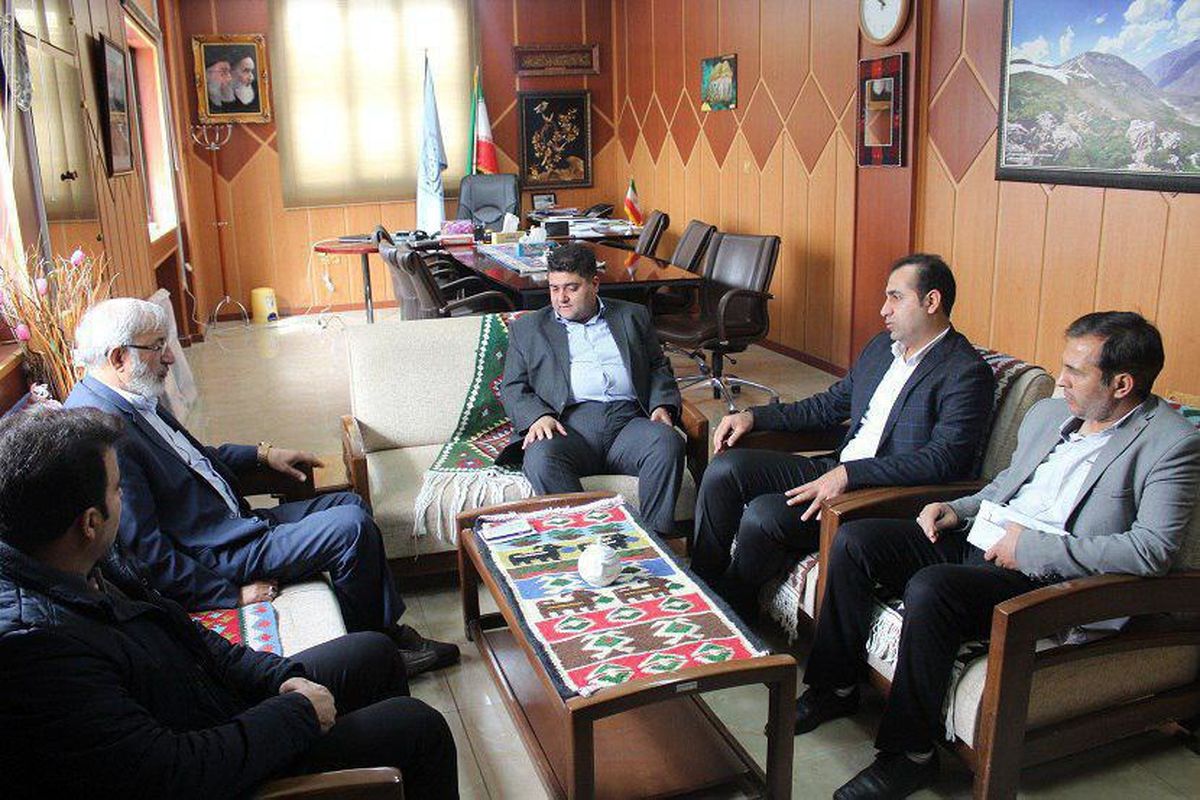 دیدار ملکشاهی راد با مدیرکل میراث فرهنگی لرستان