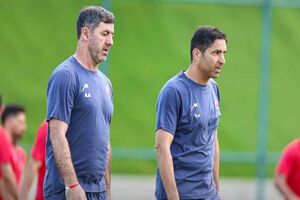 وحید هاشمیان مهاجم خارجی برای پرسپولیس می‌خواهد