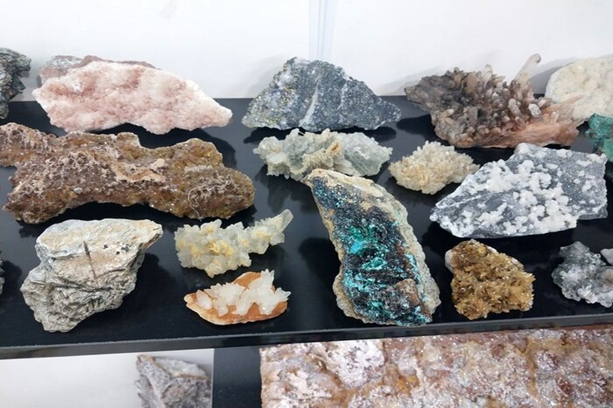 سنگ کرومیت قاچاق