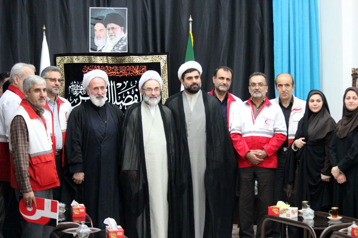 دیدارآیت الله فلاحتی با جمعیت هلال احمر