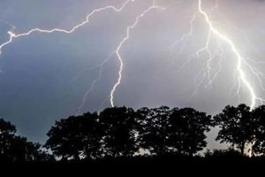 افزایش سرعت وزش باد و خیزش گرد و خاک در چهارمحال و بختیاری