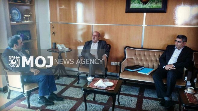 استاندار لرستان به دیدار عیسی کلانتری رفت
