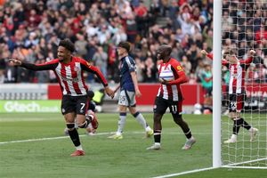 منچستریونایتد شانزدهمین باخت خود در رقابت‌های لیگ برتر انگلیس را تجربه کرد