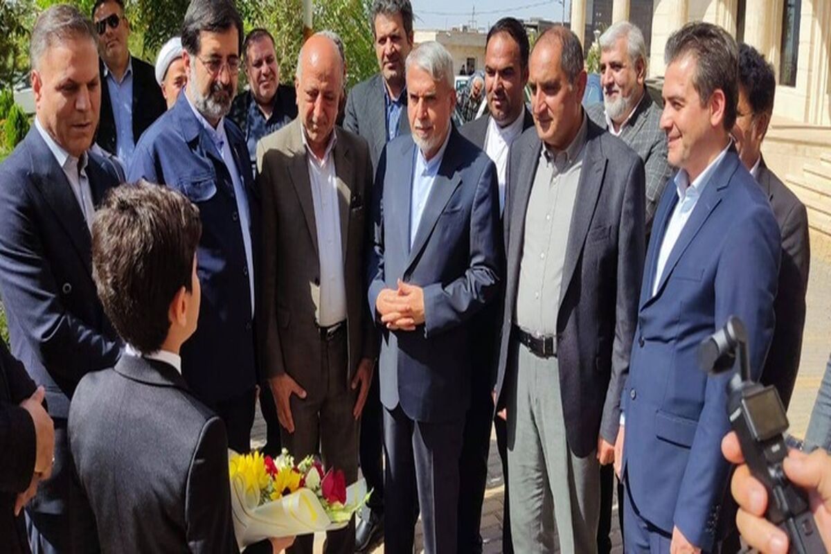 وزیر میراث فرهنگی