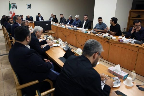 پایان عصر «ممنوعیت» در دنیای دیجیتال؛ وقتی دولت و بخش خصوصی در یک سنگر می‌ایستند