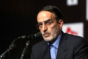 تلاش کریمی قدوسی برای ممانعت از قرائت بیانیه فاطمه حسینی