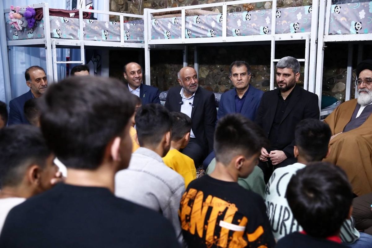 .زیر تعاون، کار و رفاه اجتماعی