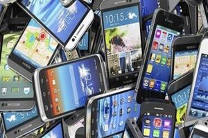 کشف محموله گوشیهای همراه سرقتی قاچاق در مرزی دوغارون 