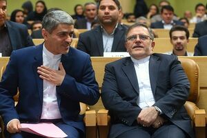 ترمیم تیم اقتصادی دولت متوقف شده است