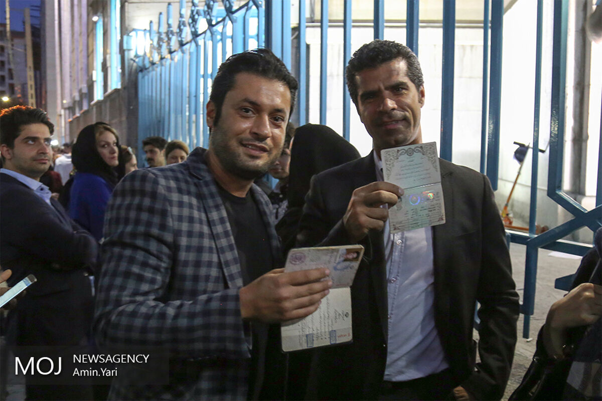 ساعات پایانی انتخابات در حسینیه ارشاد
