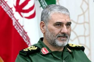 باید تلاش کرد تا جوانان از مسائل کشور گره‌گشایی کنند