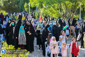 جشن روز دختر به مناسبت میلاد حضرت فاطمه معصومه (س)