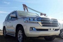 توقیف یک خودروی تویوتا ۱۵ میلیاردی قاچاق در اصفهان