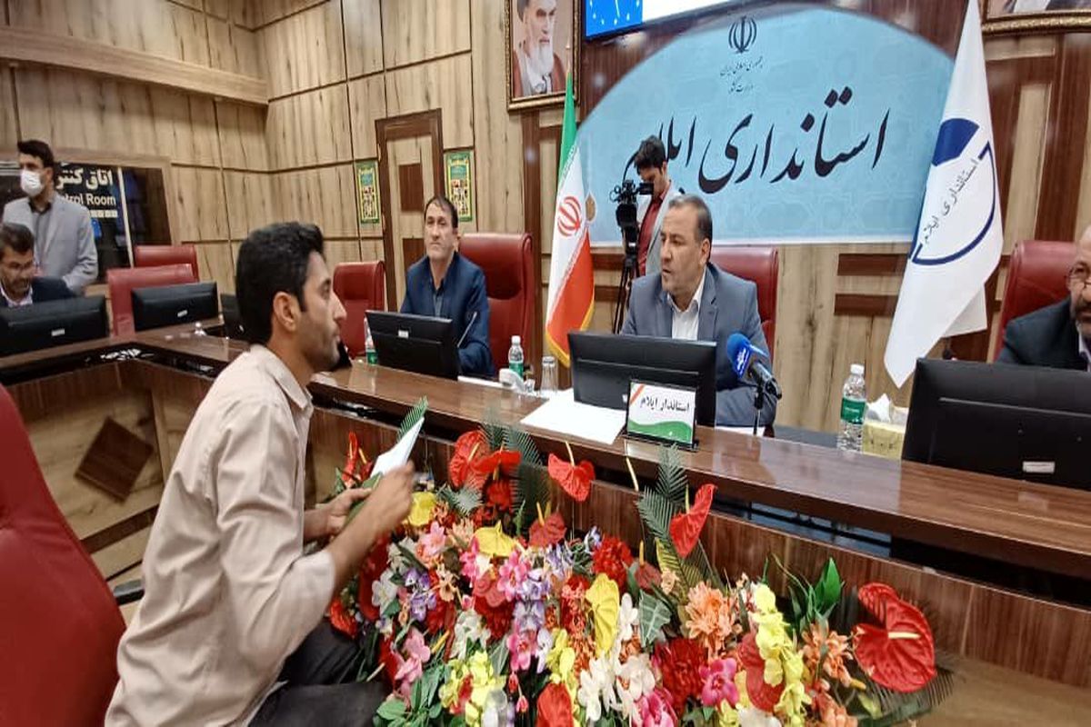 دیدار مردمی استاندار ایلام