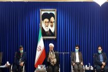 شوراهای اسلامی از ظرفیت ائمه جمعه و جماعت بهره گیری کنند