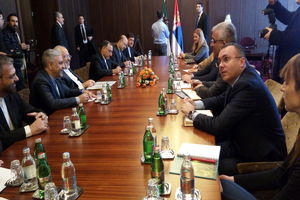  ظریف بر رفع موانع گسترش همکاری ها با صربستان تاکید کرد