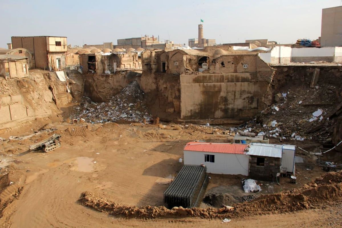 بازار کهنه قم