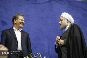 انتقادهای خود را به رییس جمهور منتقل می کنیم/اصلاح طلبان همچنان از حسن روحانی حمایت می کنند