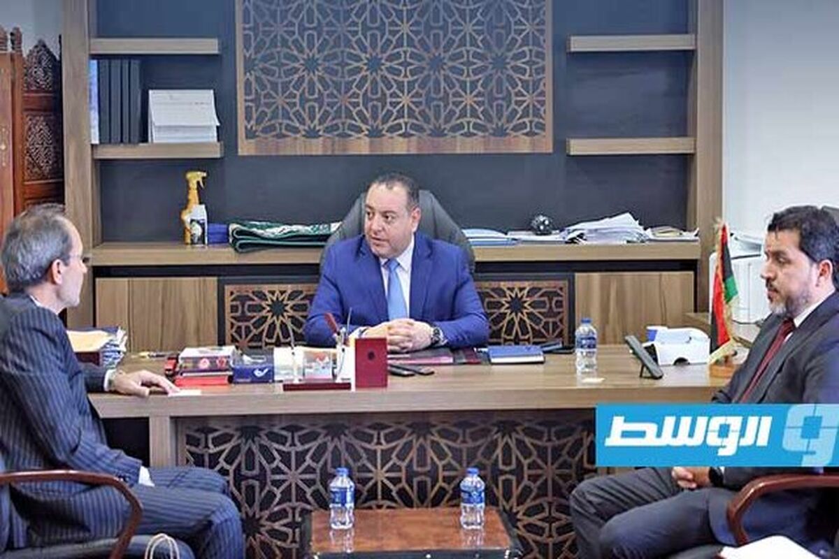 کاردار سفارت ایران در لیبی با مشاور رئیس دولت وحدت ملی این کشور دیدار و رایزنی نمود
