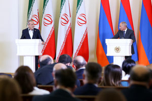 قفقاز باید از رقابت ژئوپلیتیک دور بماند