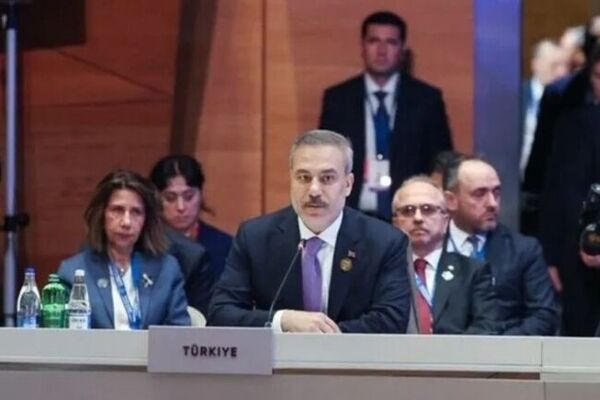 فیدان، راه‌ حل مساله فلسطین را تشکیل کشور مستقل به پایتختی قدس دانست