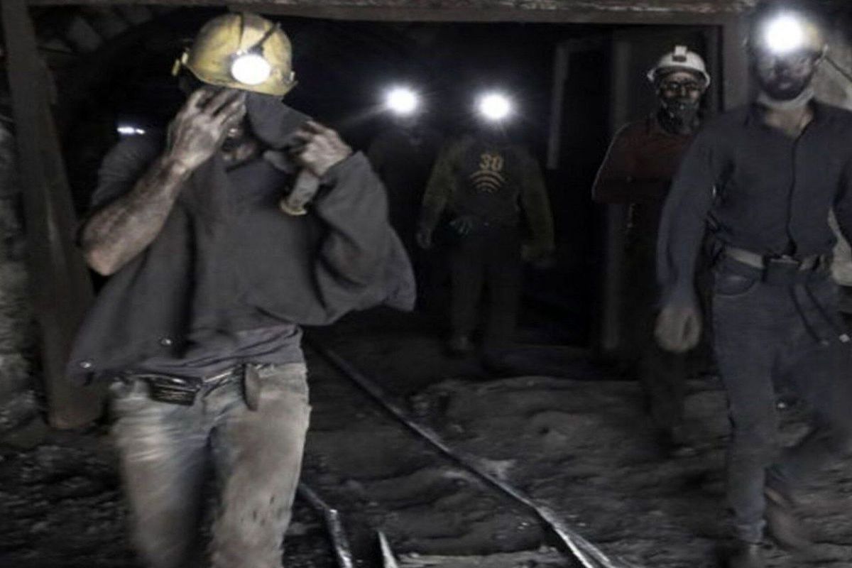 انفجار معدن طبس